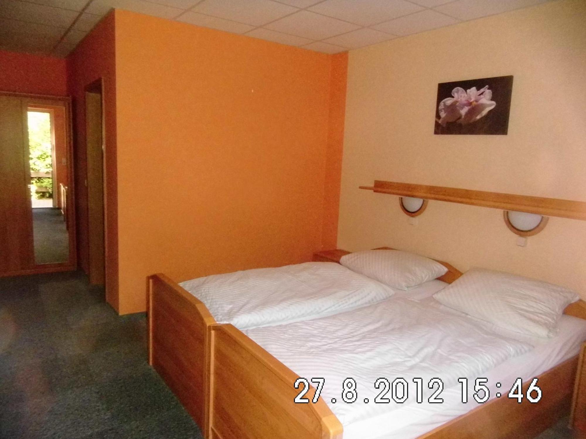 Hotel-Garni "Hof Von Hannover" Wittmund Εξωτερικό φωτογραφία