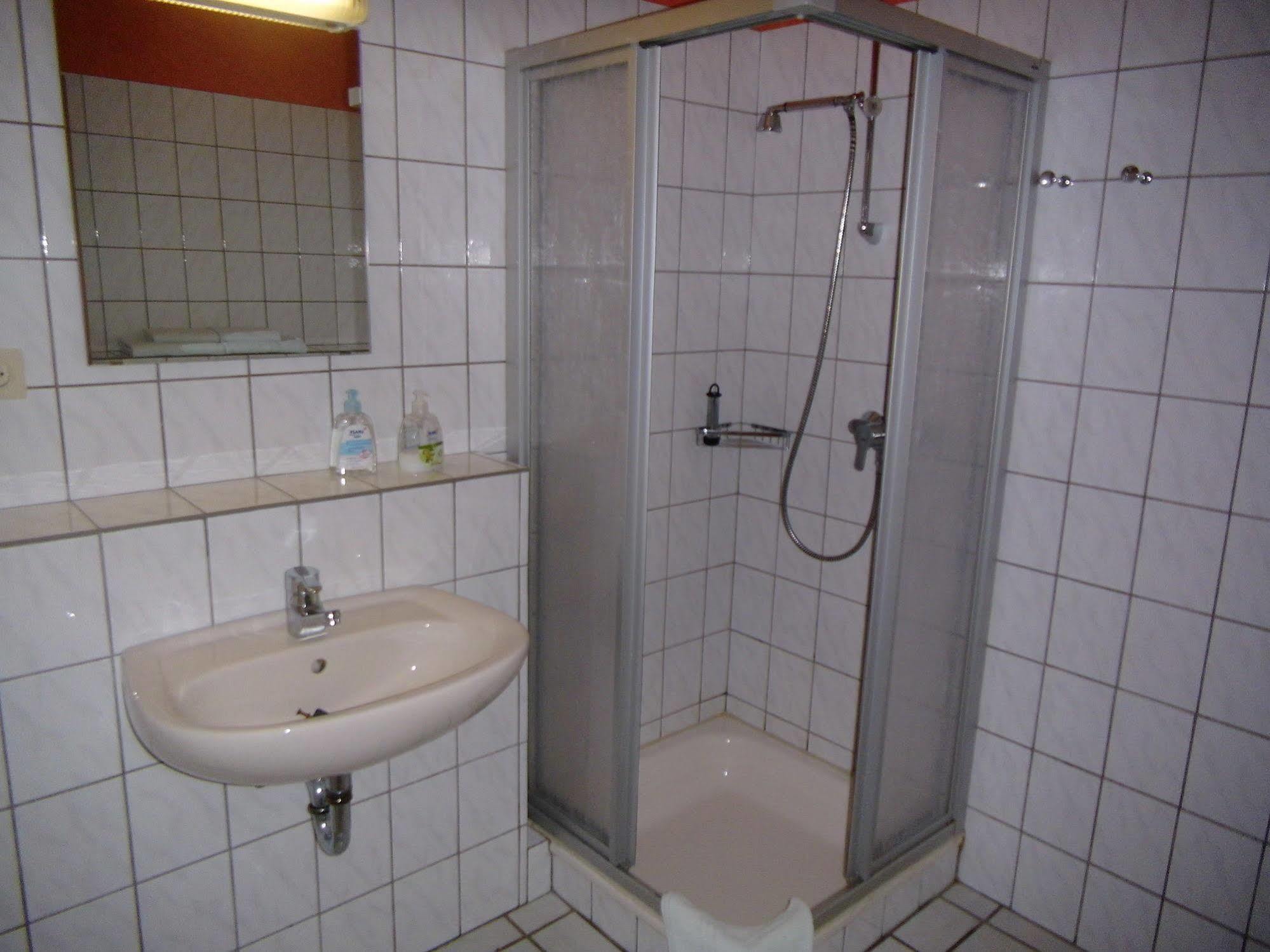 Hotel-Garni "Hof Von Hannover" Wittmund Εξωτερικό φωτογραφία