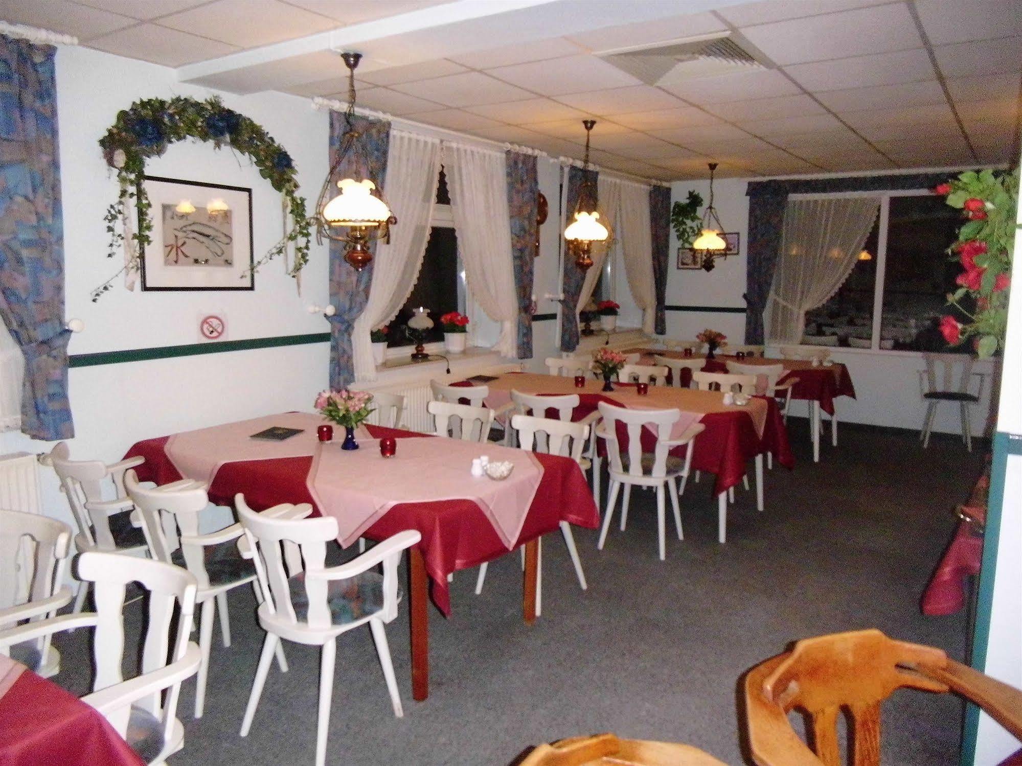 Hotel-Garni "Hof Von Hannover" Wittmund Εξωτερικό φωτογραφία